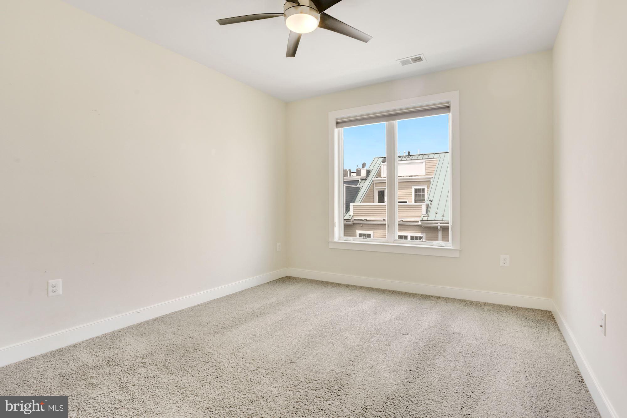 POTOMAC YARD - Residential