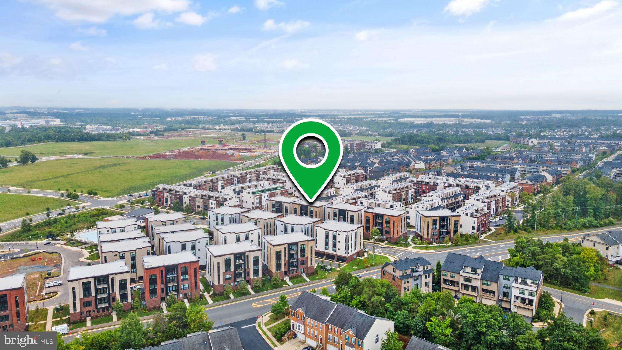 METRO WALK AT MOOREFIELD STATION - Residential