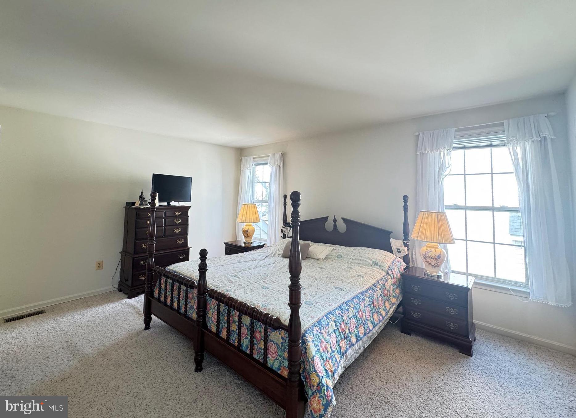 ARBOR WOODS - Residential