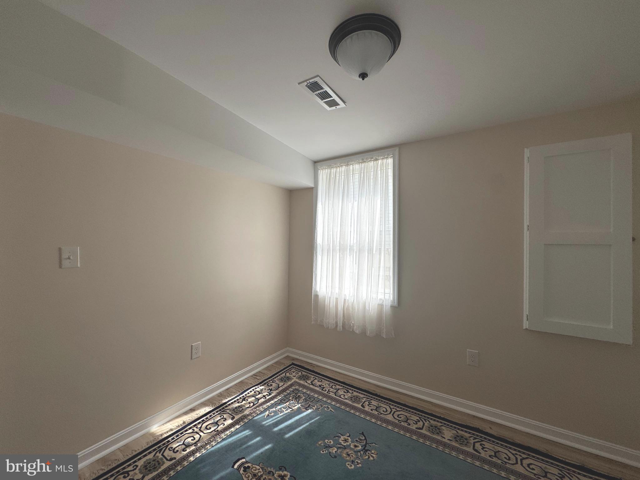 ARBOR WOODS - Residential