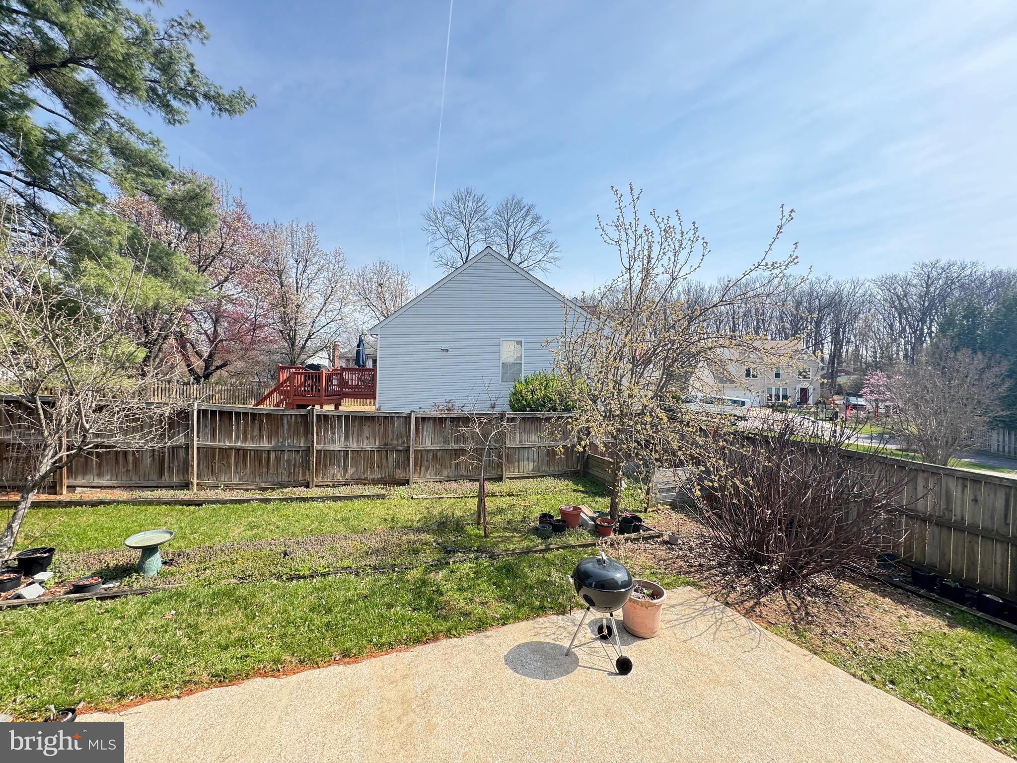 ARBOR WOODS - Residential