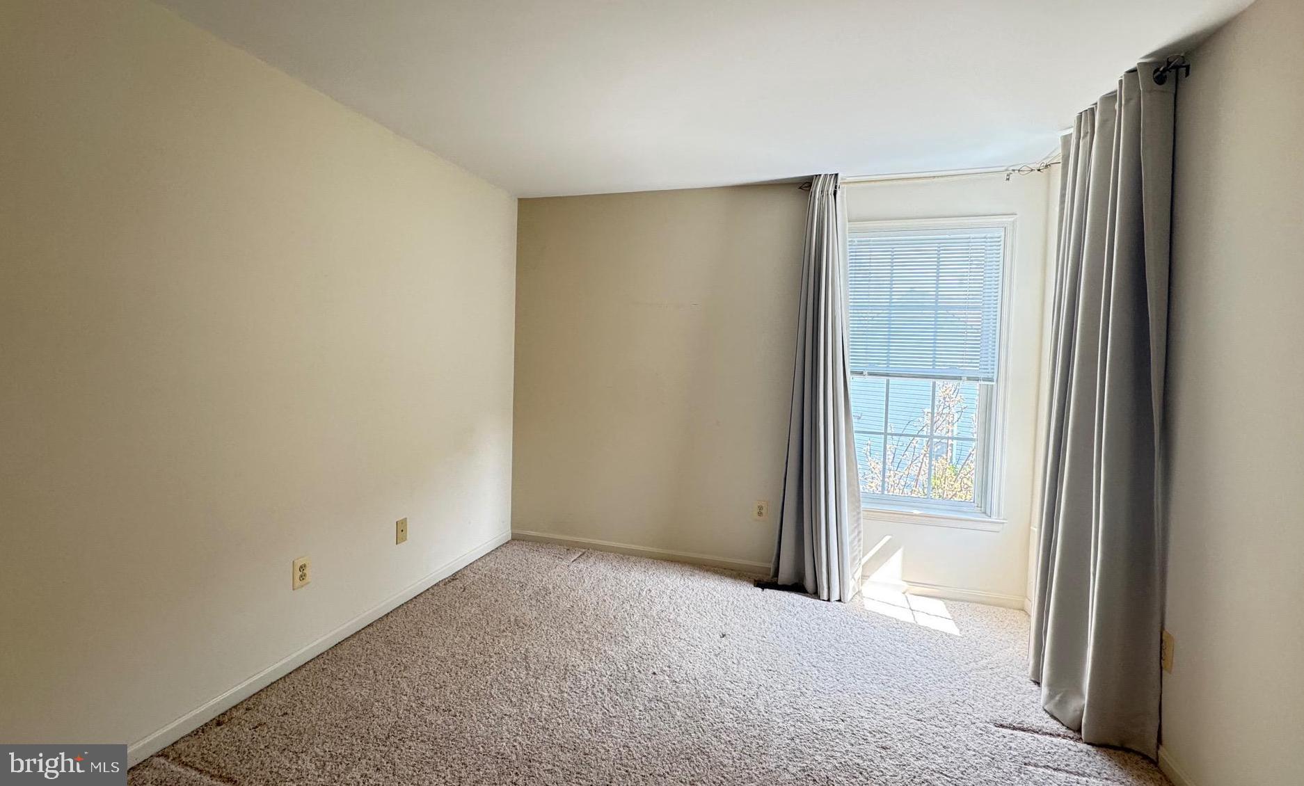 ARBOR WOODS - Residential