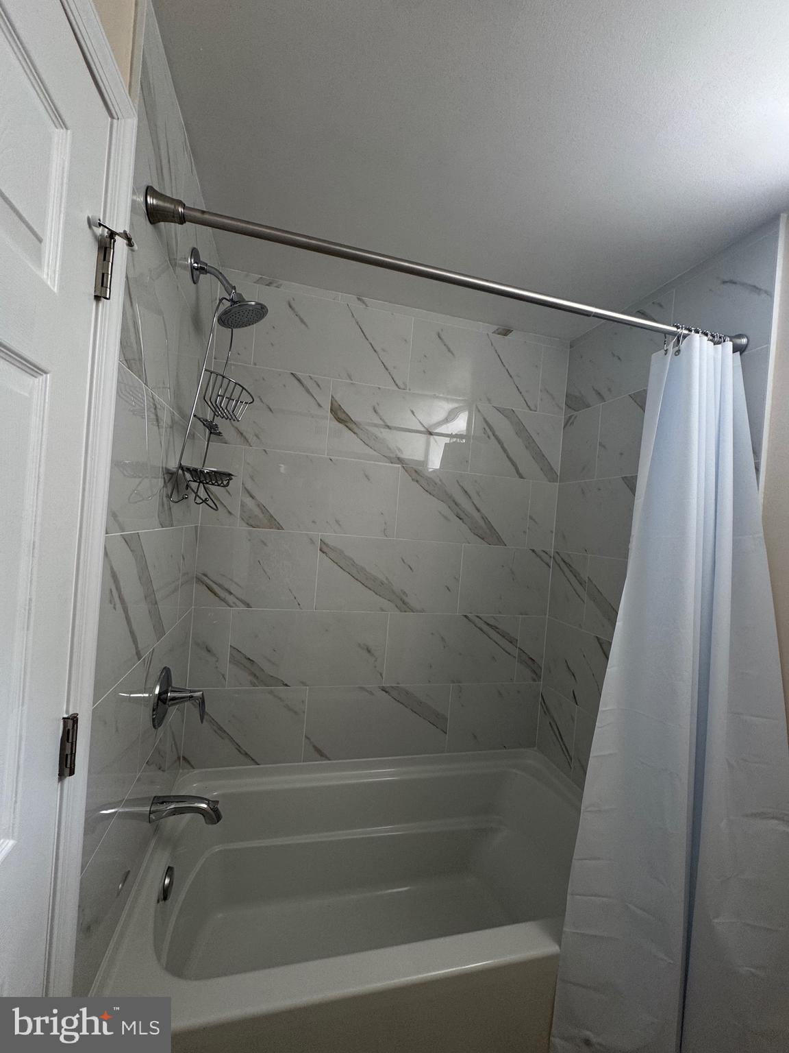 ARBOR WOODS - Residential