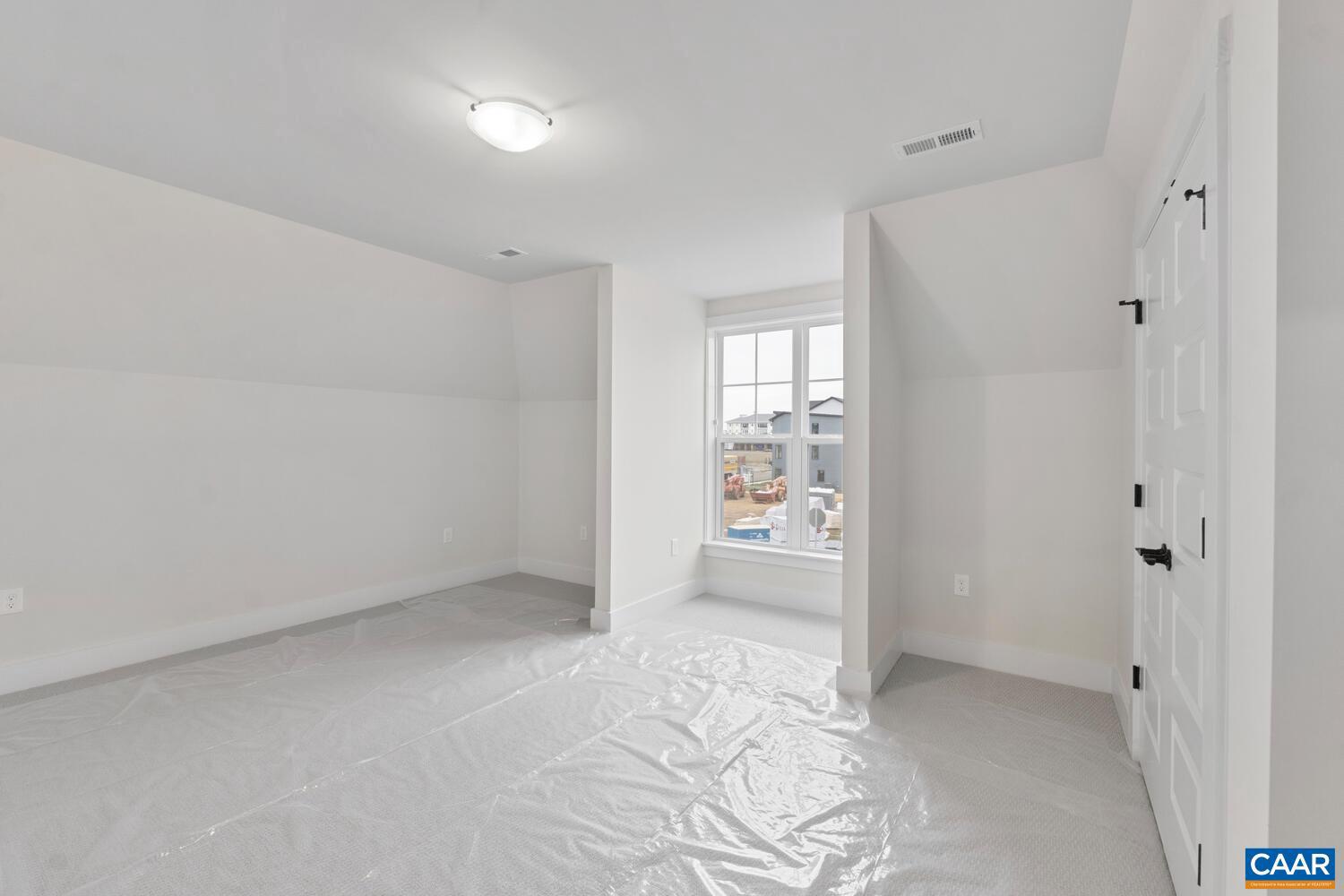 OLD TRAIL - Residential