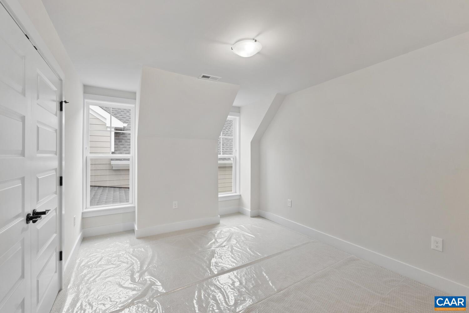 OLD TRAIL - Residential