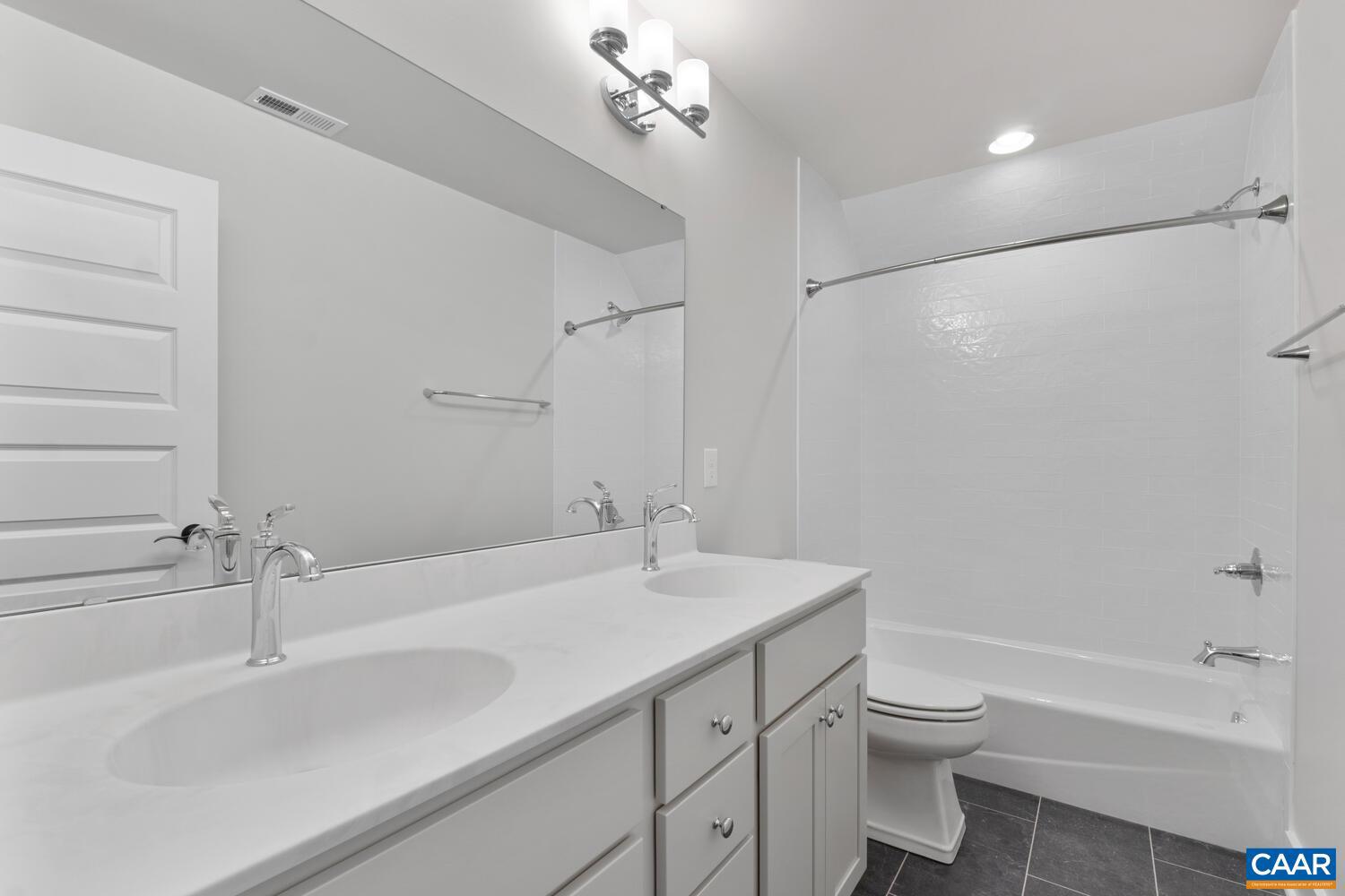 OLD TRAIL - Residential