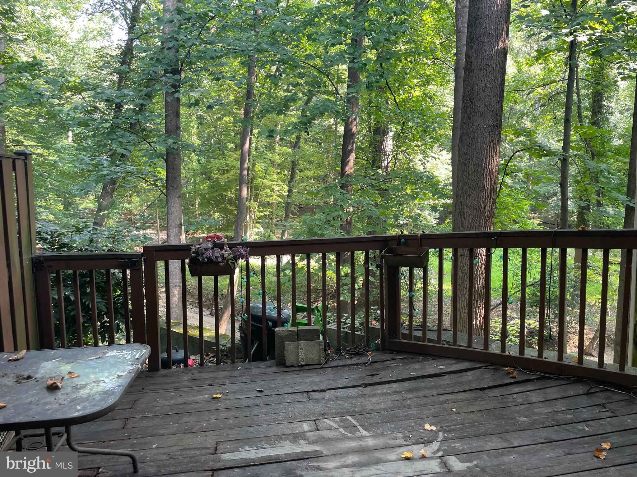 VILLAGE BROOK - Residential