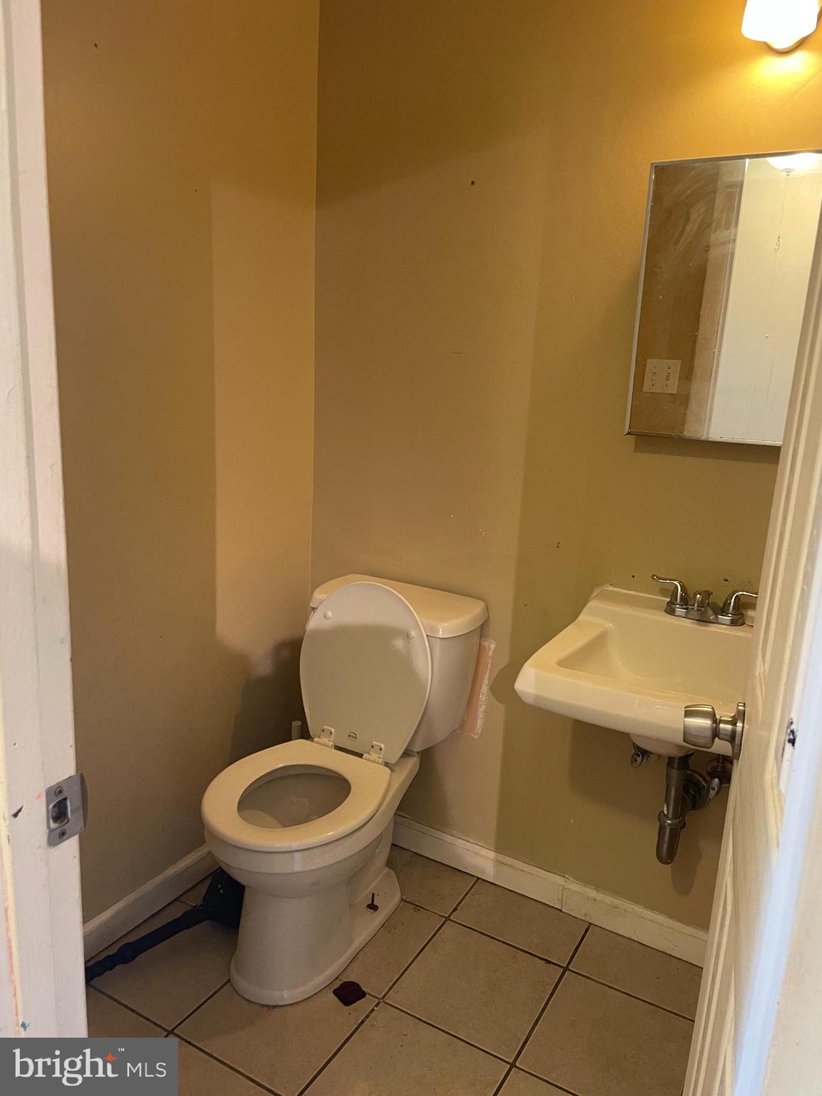 VILLAGE BROOK - Residential