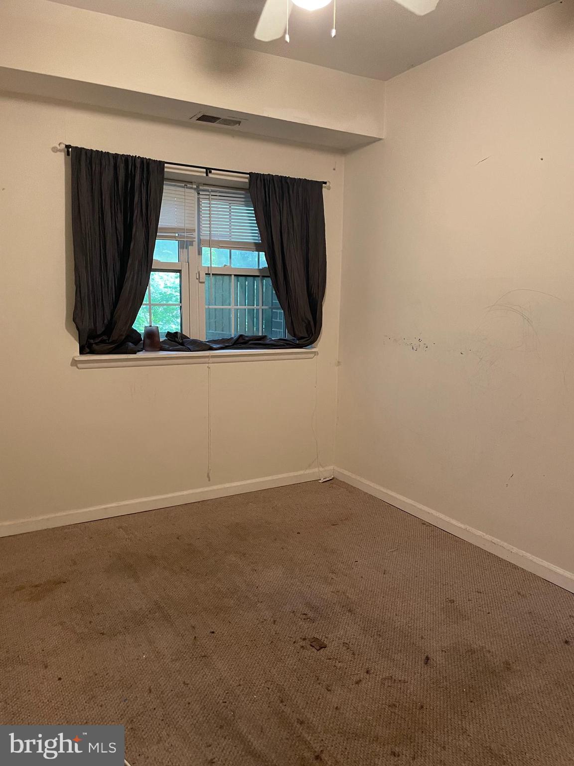 VILLAGE BROOK - Residential