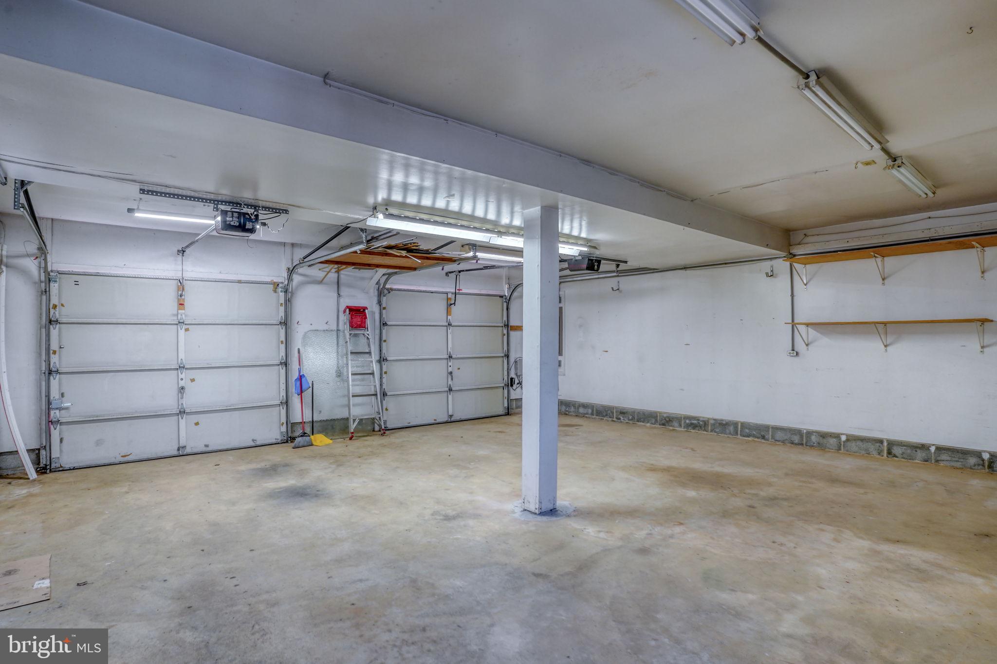 KENSINGTON - Residential