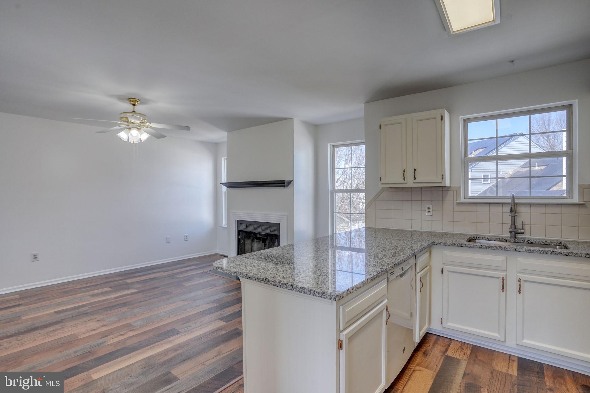 KENSINGTON - Residential