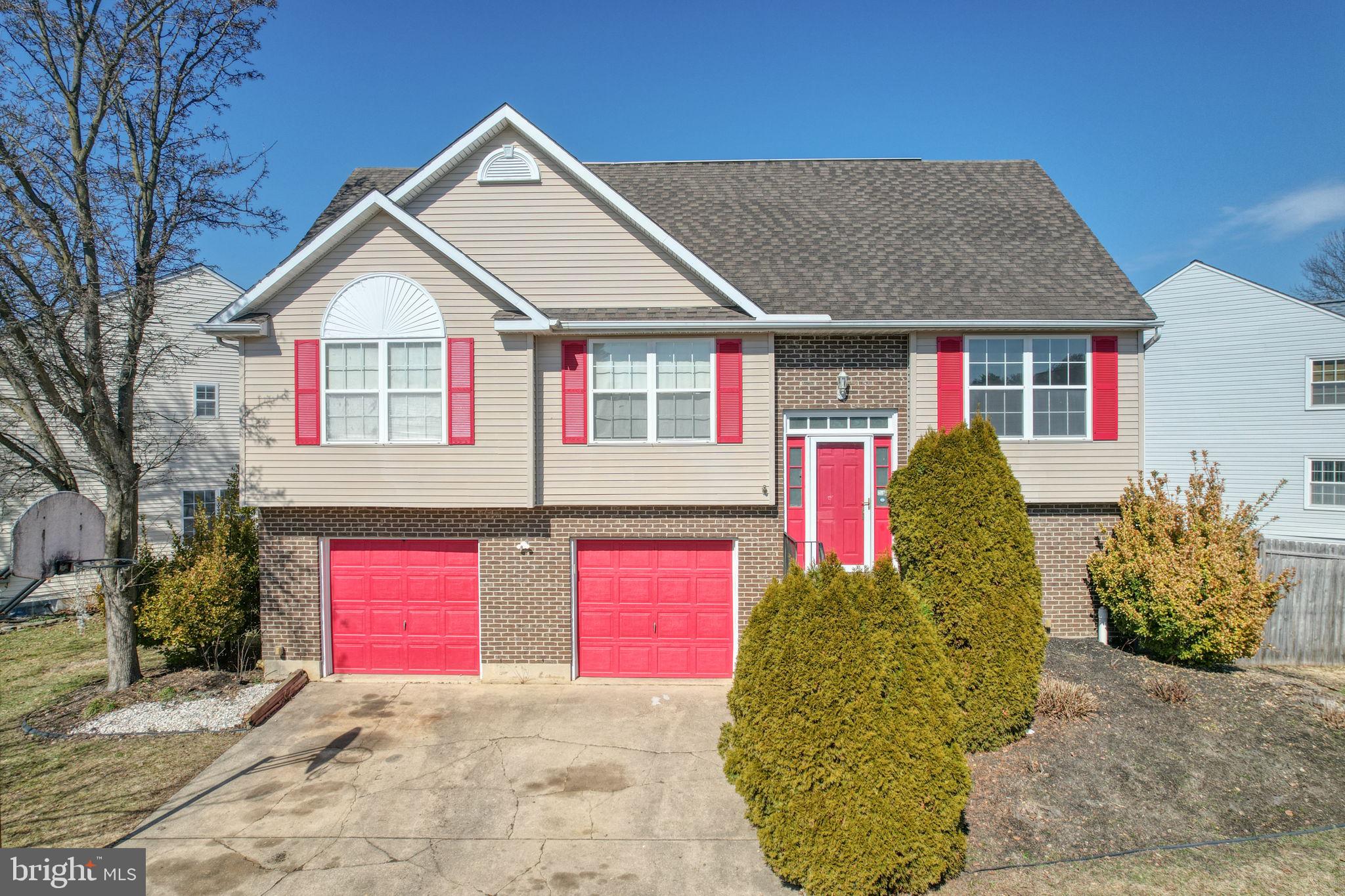 KENSINGTON - Residential