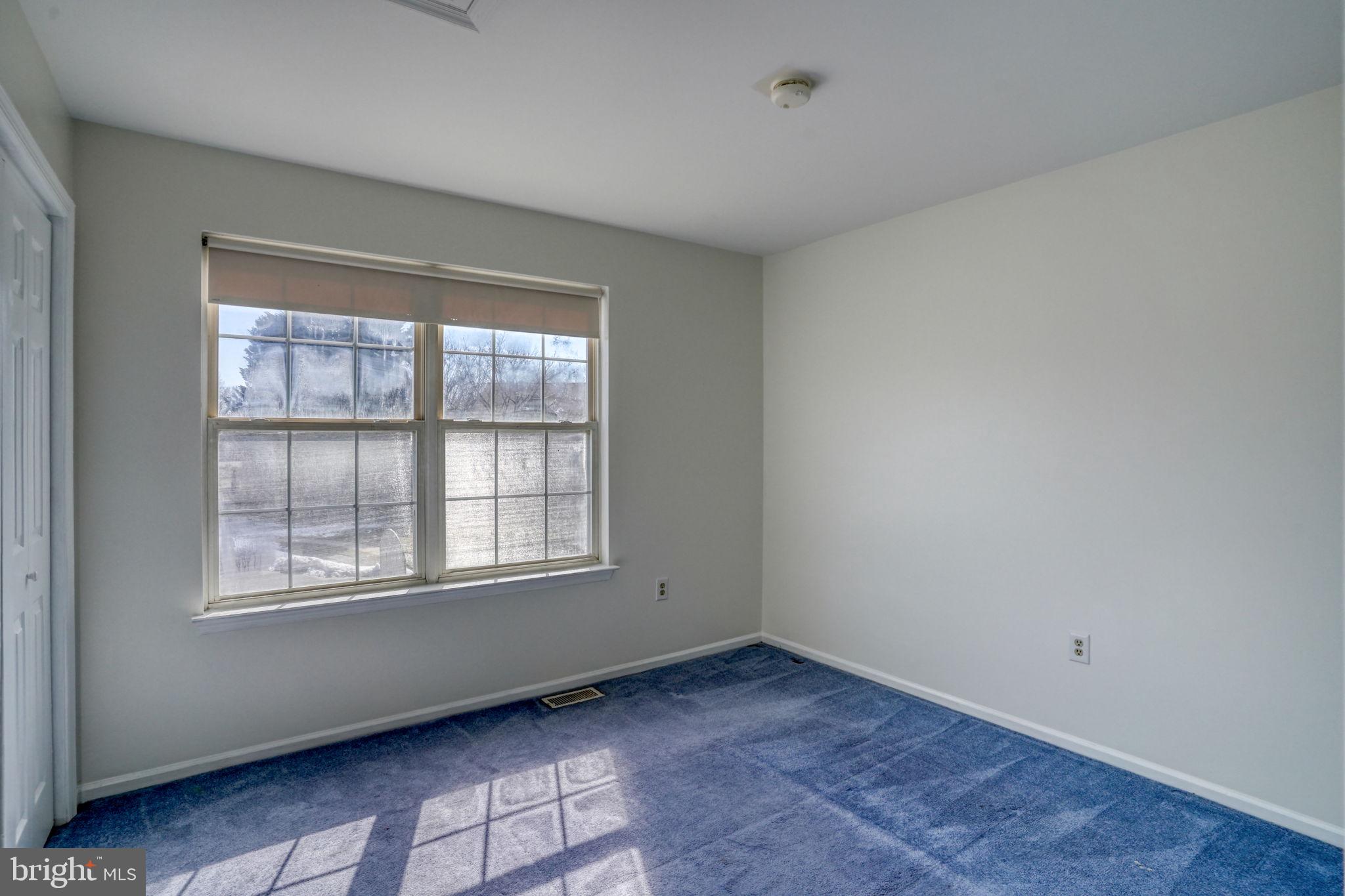 KENSINGTON - Residential