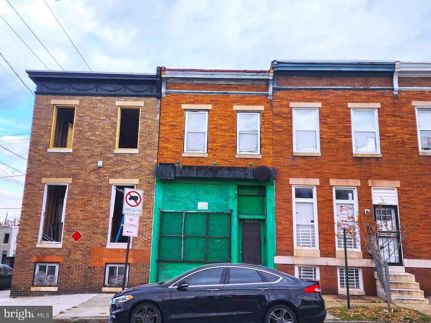 ONLINE AUCTION: Bidding begins 04/04/2024 @ 10:00 AM. Bidding ends 04/08/2024 @ 11:10AM. List Price is Suggested Opening Bid. 2 Story Townhouse located in the Penrose area of Baltimore City. Residents can enjoy the nearby attractions such as Grace Medical Center, Westside Shopping Center, West Baltimore MARC Station, Carroll Park, & Carroll Park Golf Course. Easy Access to Major Traffic Arteries Edmondson Ave & Wilkens Ave. Property is Vacant. Deposit: $5,000.