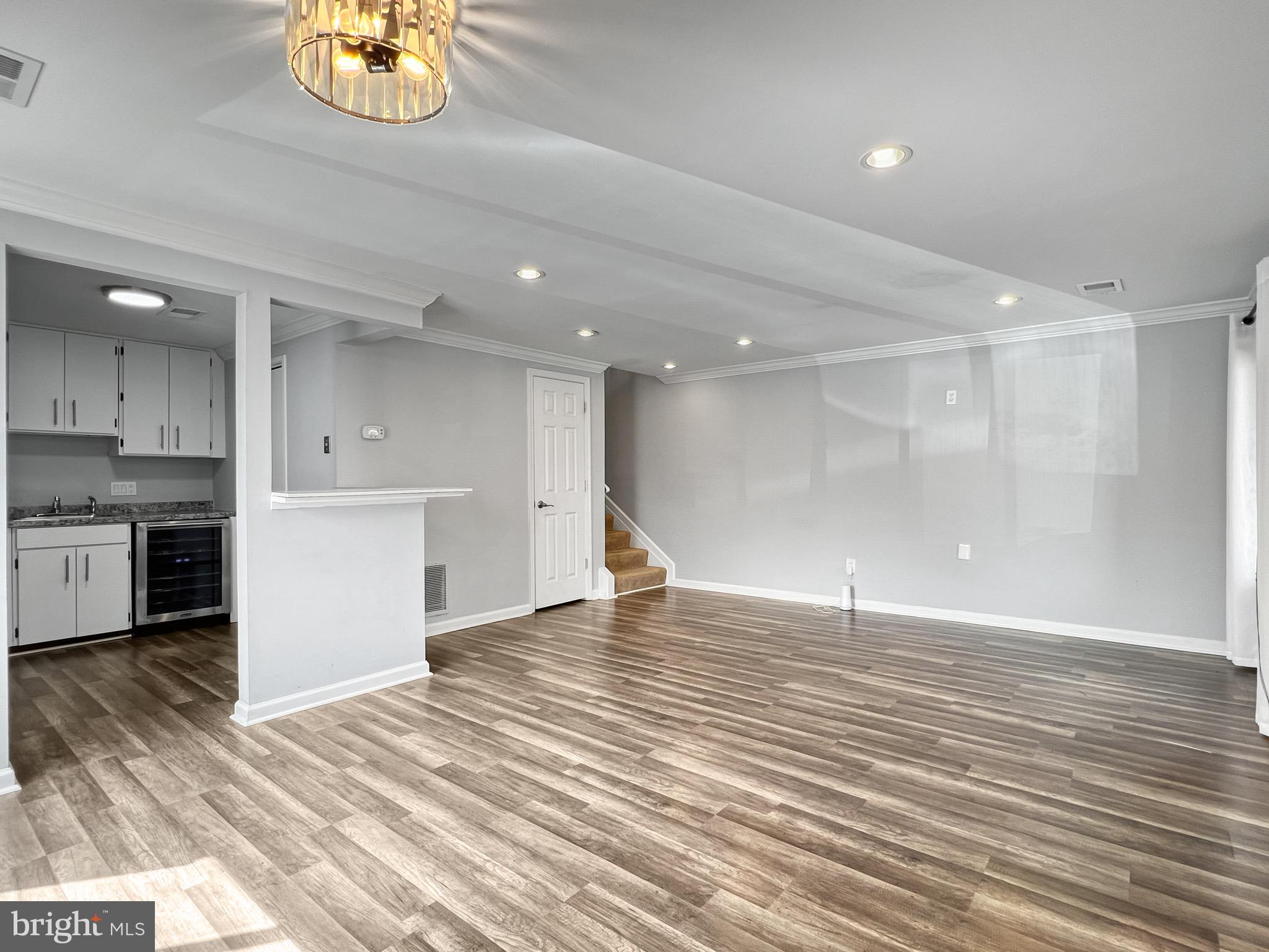 THOMAS CHOICE WEST - Residential