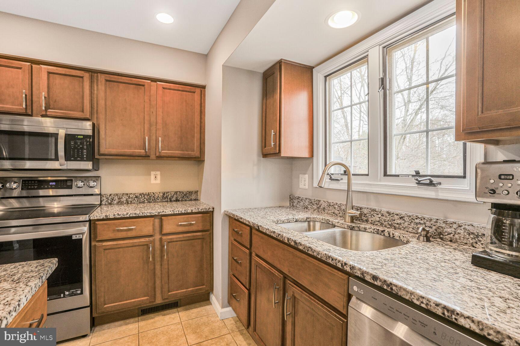 VILLAGE OF DORSEY SEARCH - Residential