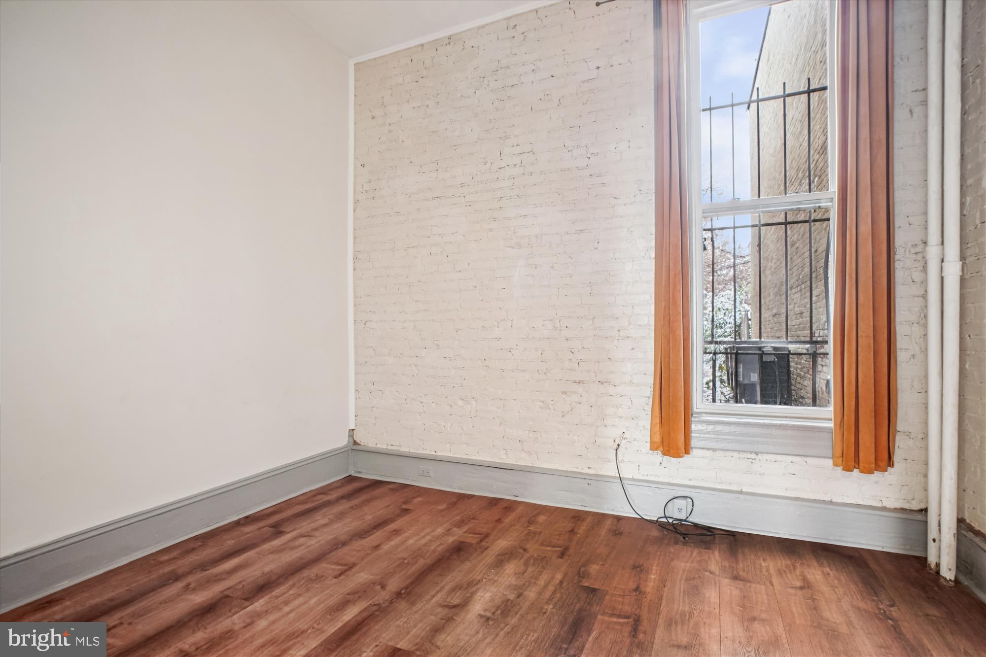 OLD TOWN ALEXANDRIA - Residential Lease