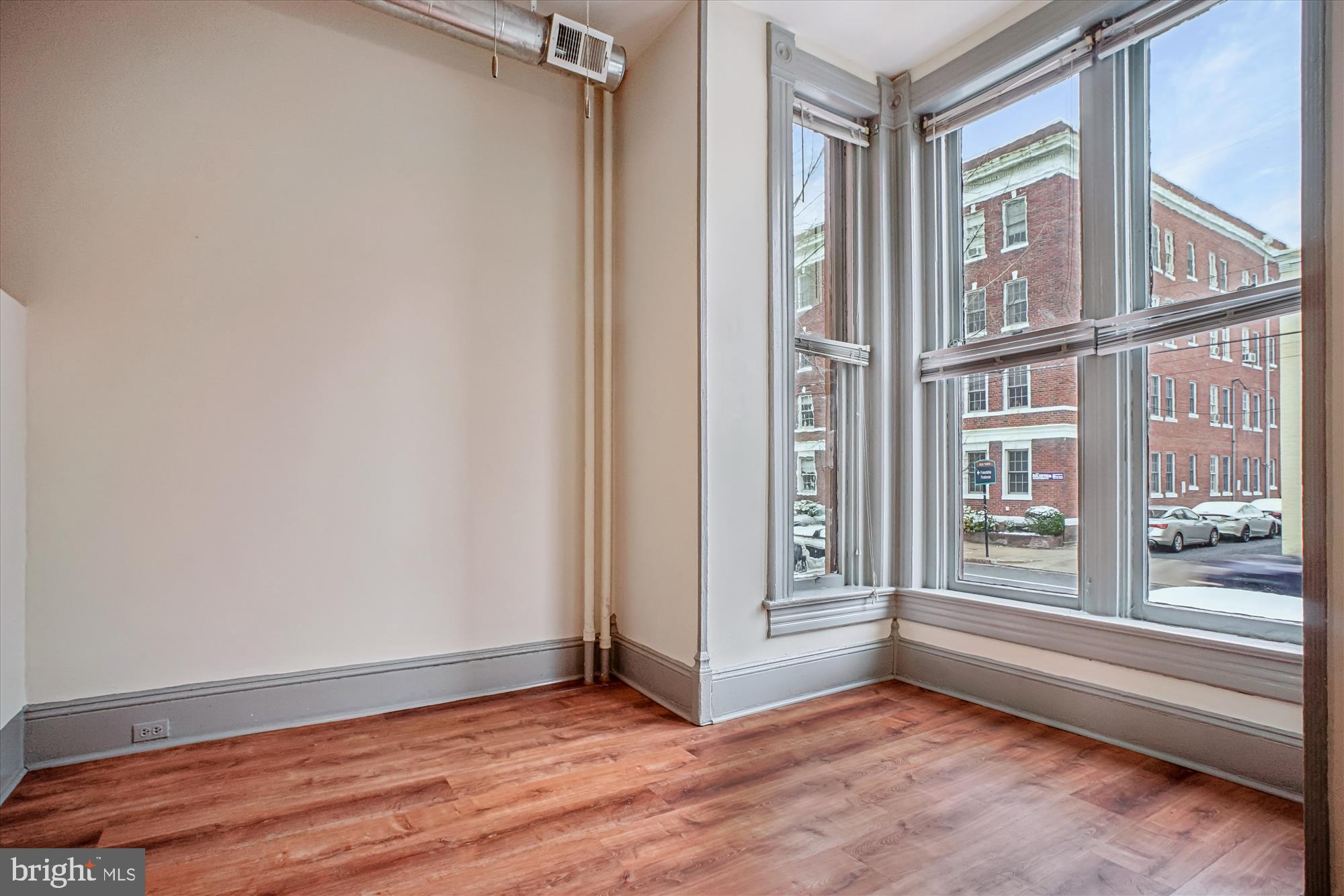 OLD TOWN ALEXANDRIA - Residential Lease