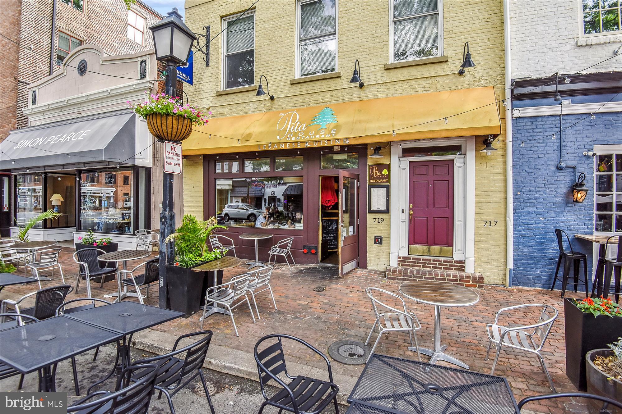 OLD TOWN ALEXANDRIA - Residential Lease