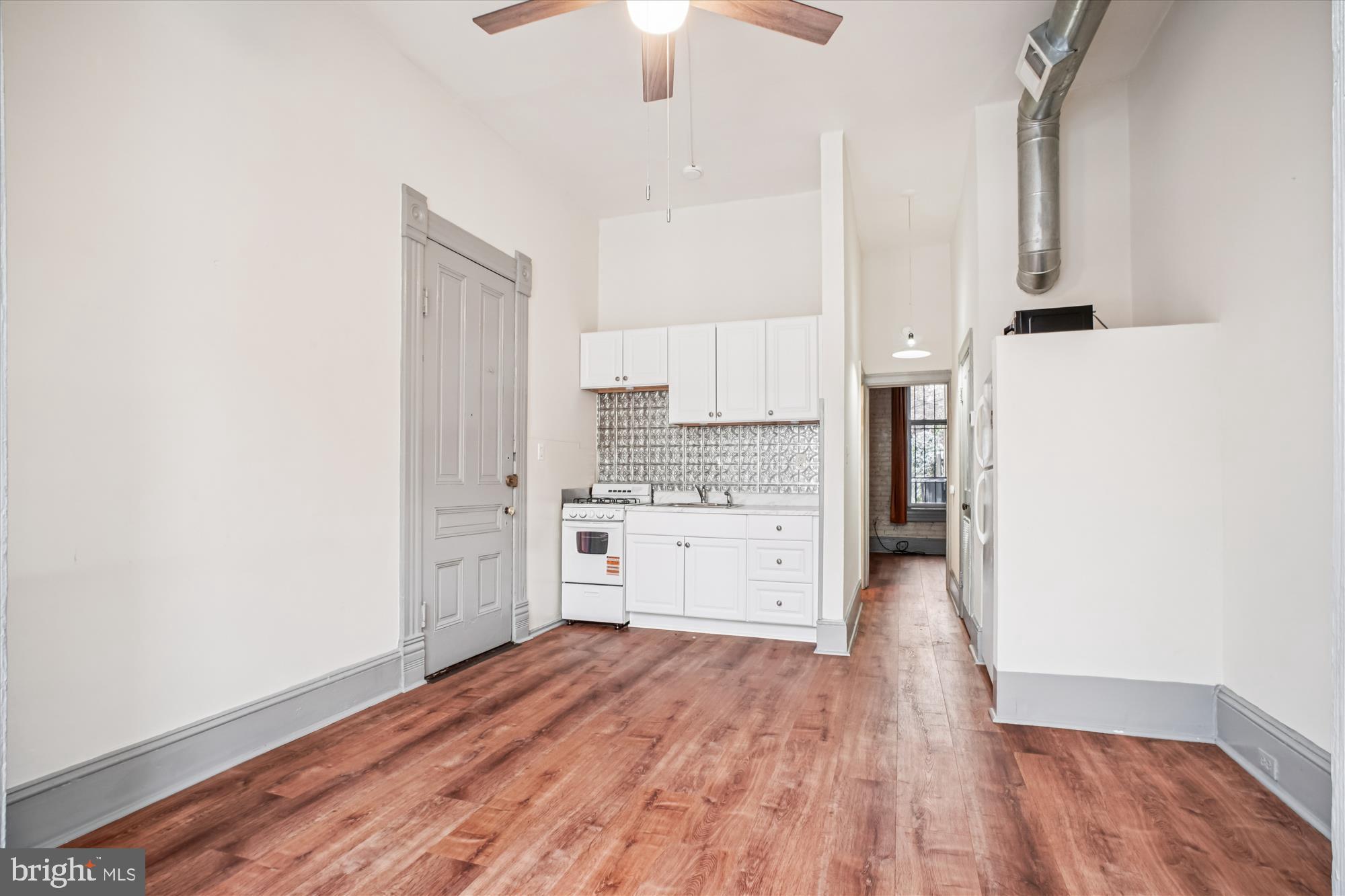 OLD TOWN ALEXANDRIA - Residential Lease