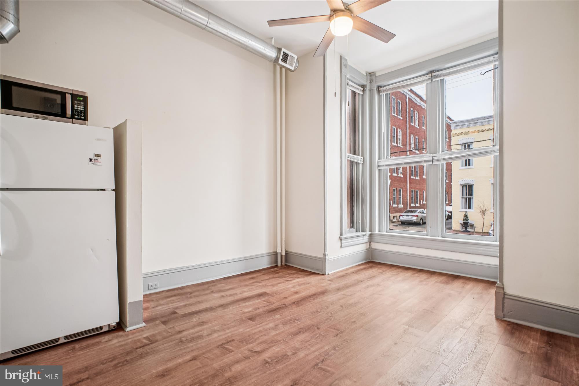 OLD TOWN ALEXANDRIA - Residential Lease