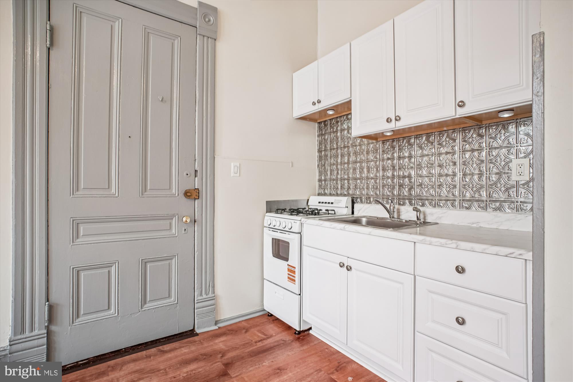 OLD TOWN ALEXANDRIA - Residential Lease