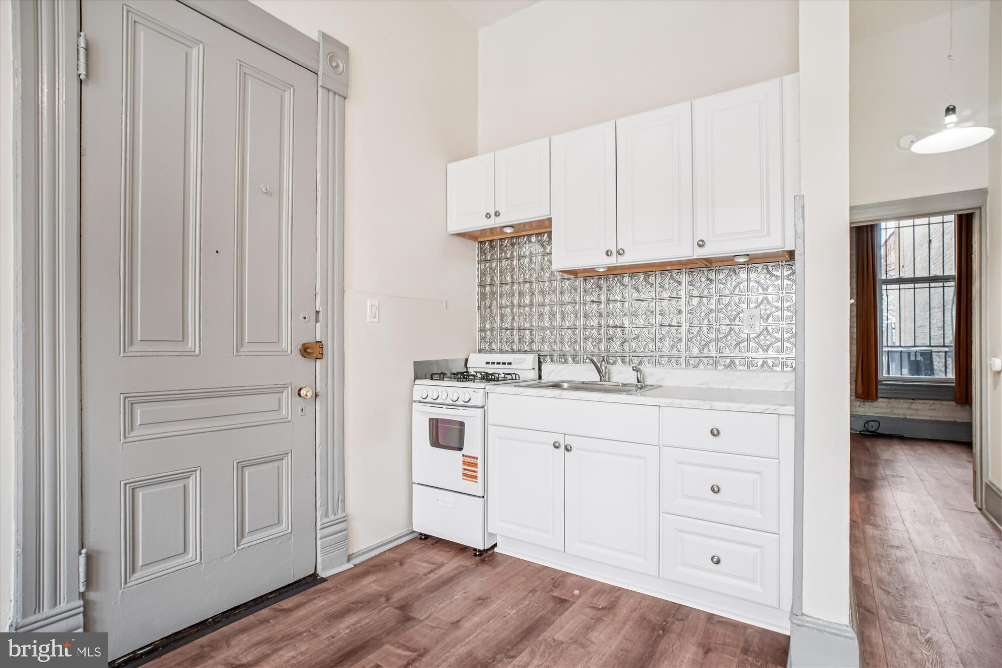 OLD TOWN ALEXANDRIA - Residential Lease