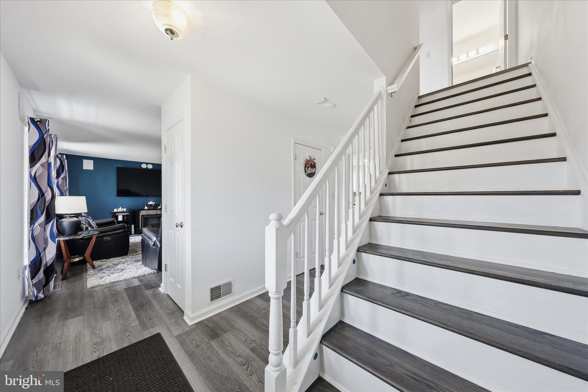 121 BACHTELL CIRCLE
