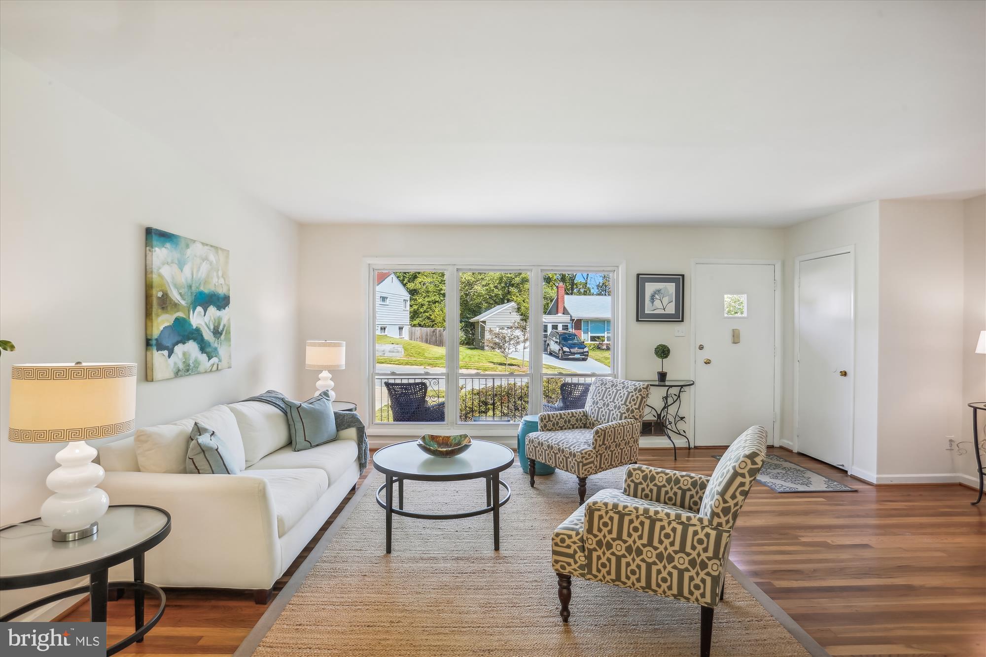 WHITE OAK MANOR - Residential