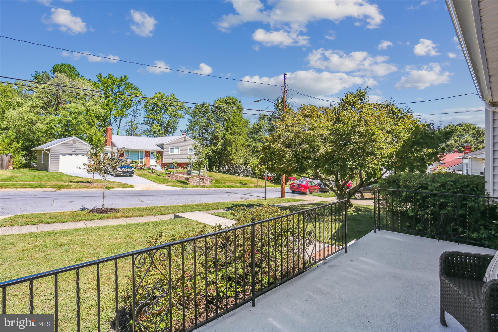 WHITE OAK MANOR - Residential