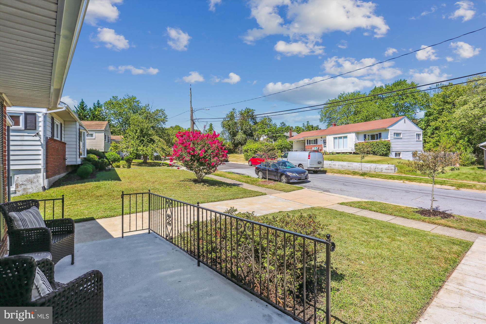 WHITE OAK MANOR - Residential