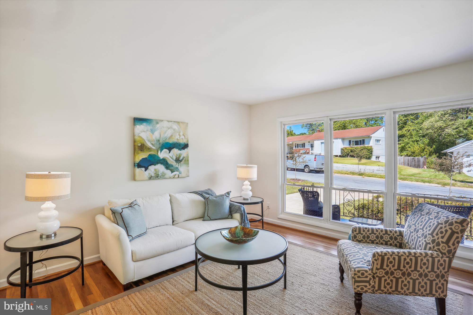 WHITE OAK MANOR - Residential