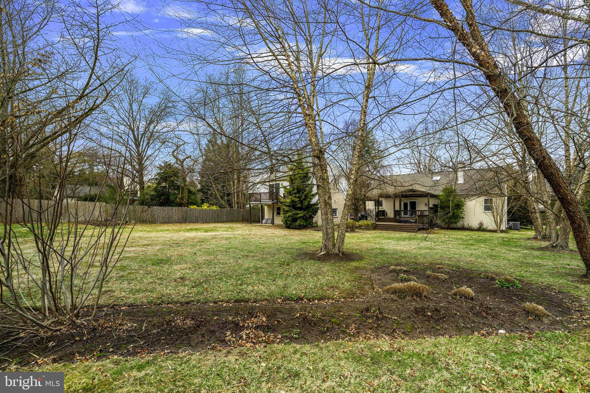 THREE TUNS - Residential