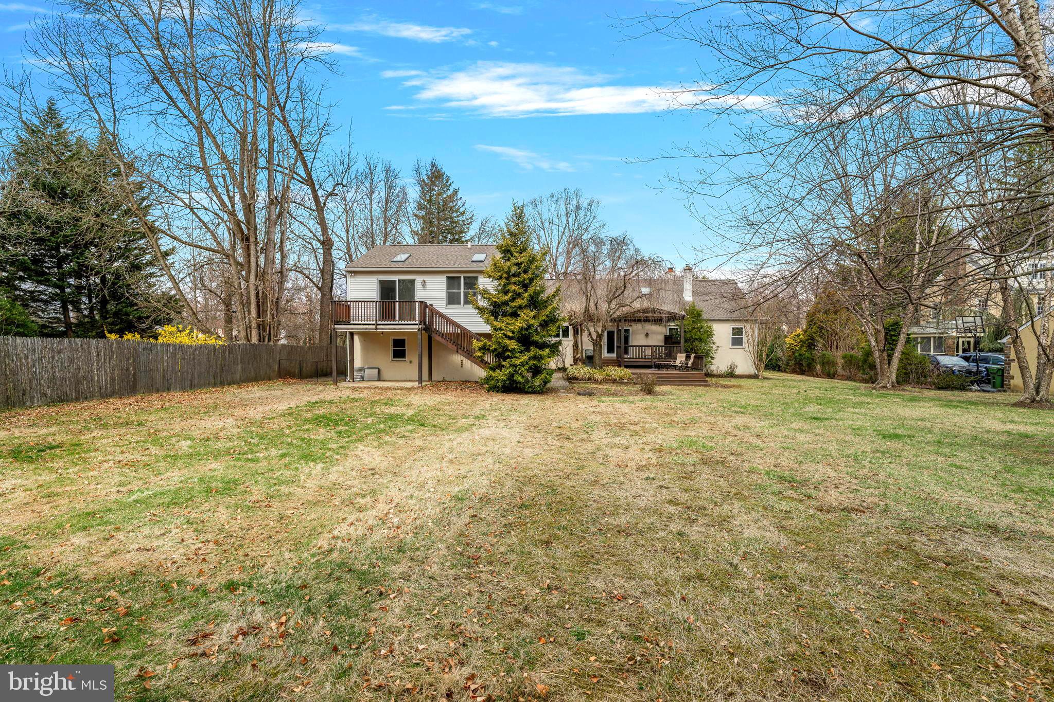 THREE TUNS - Residential