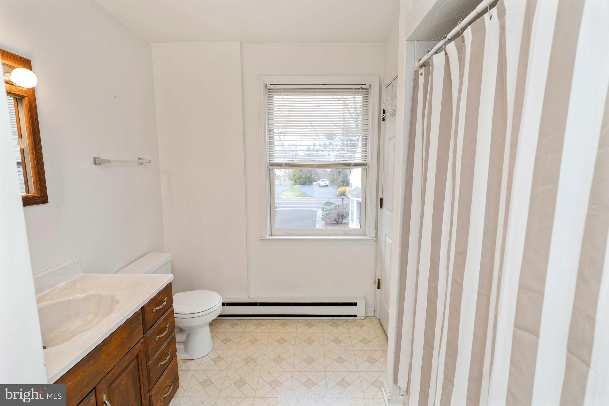 THREE TUNS - Residential