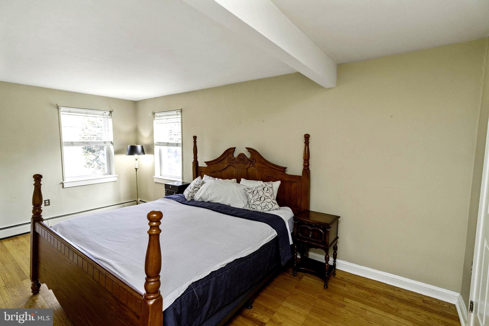 THREE TUNS - Residential