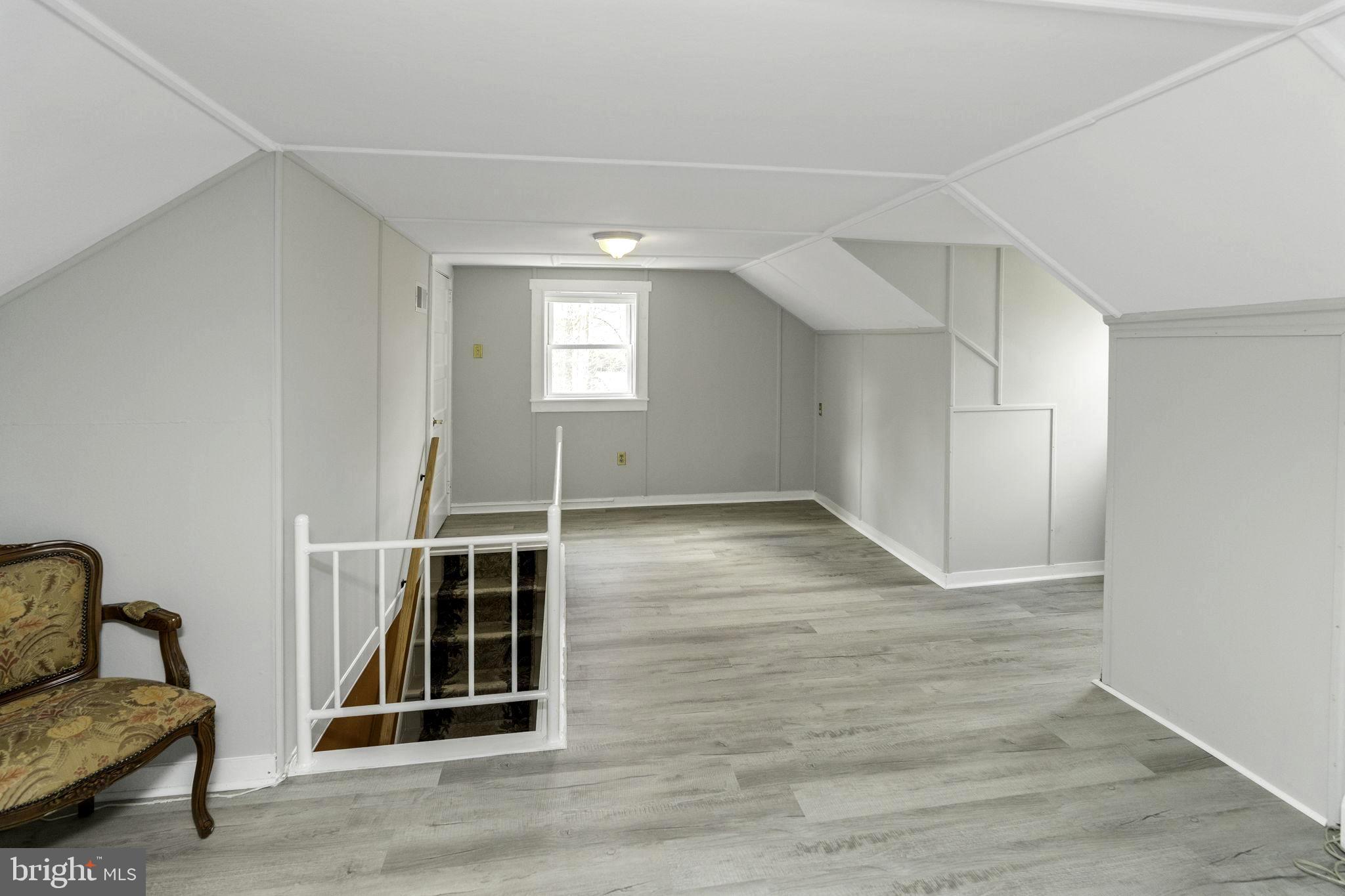 THREE TUNS - Residential