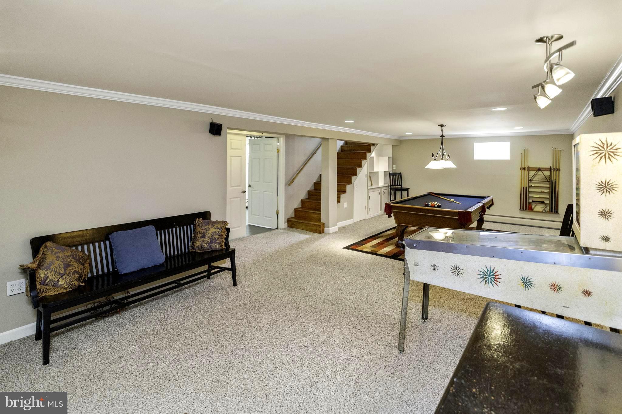 THREE TUNS - Residential