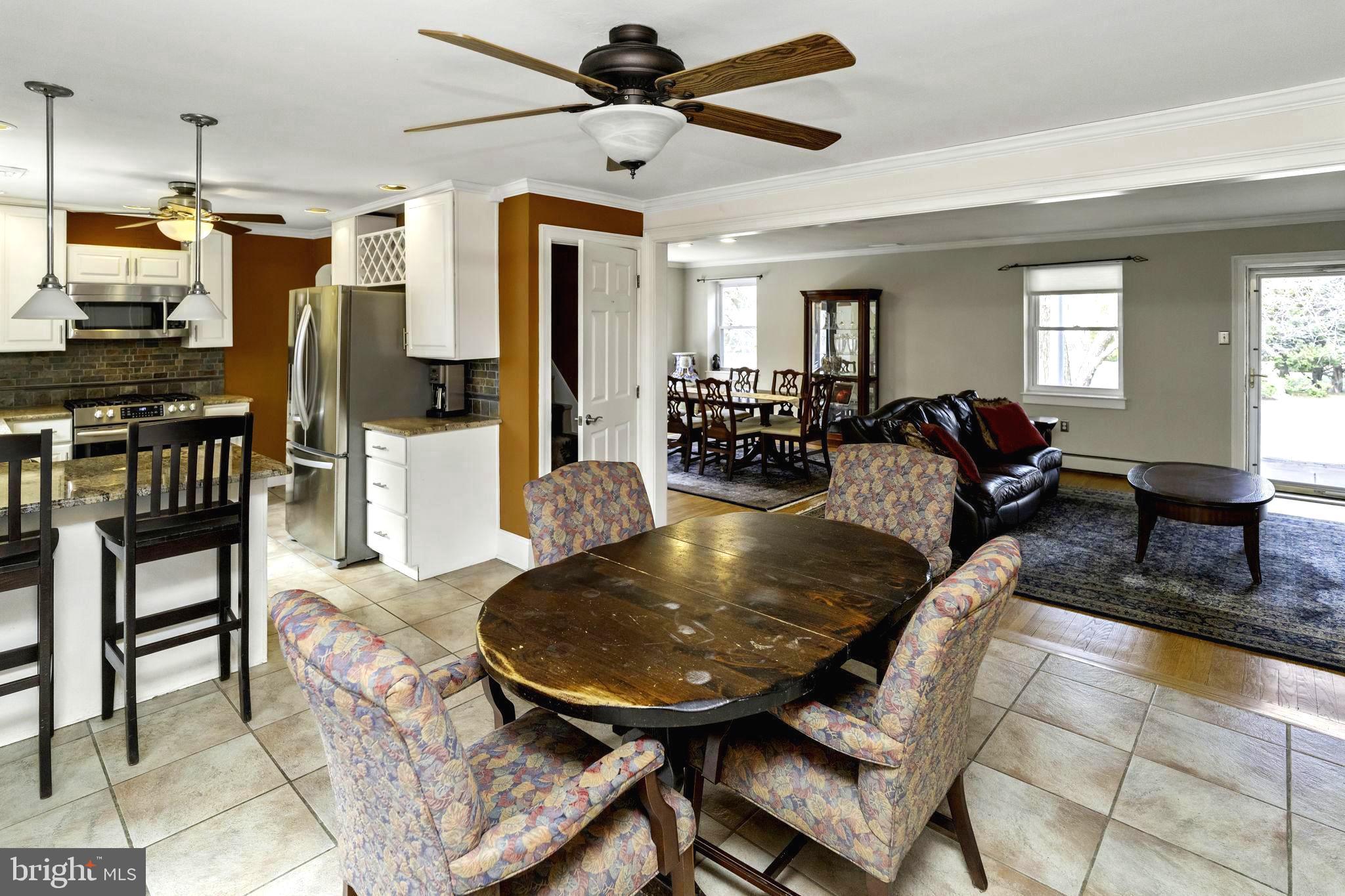 THREE TUNS - Residential