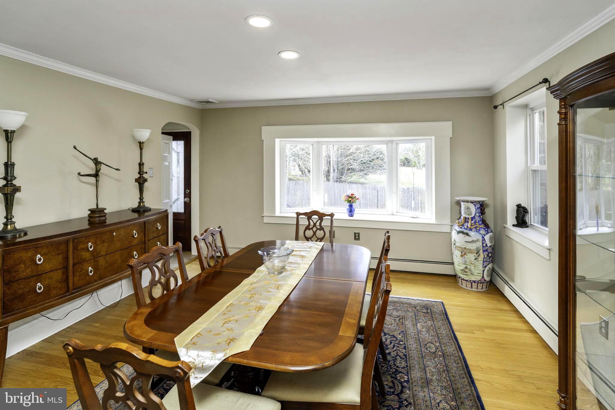 THREE TUNS - Residential