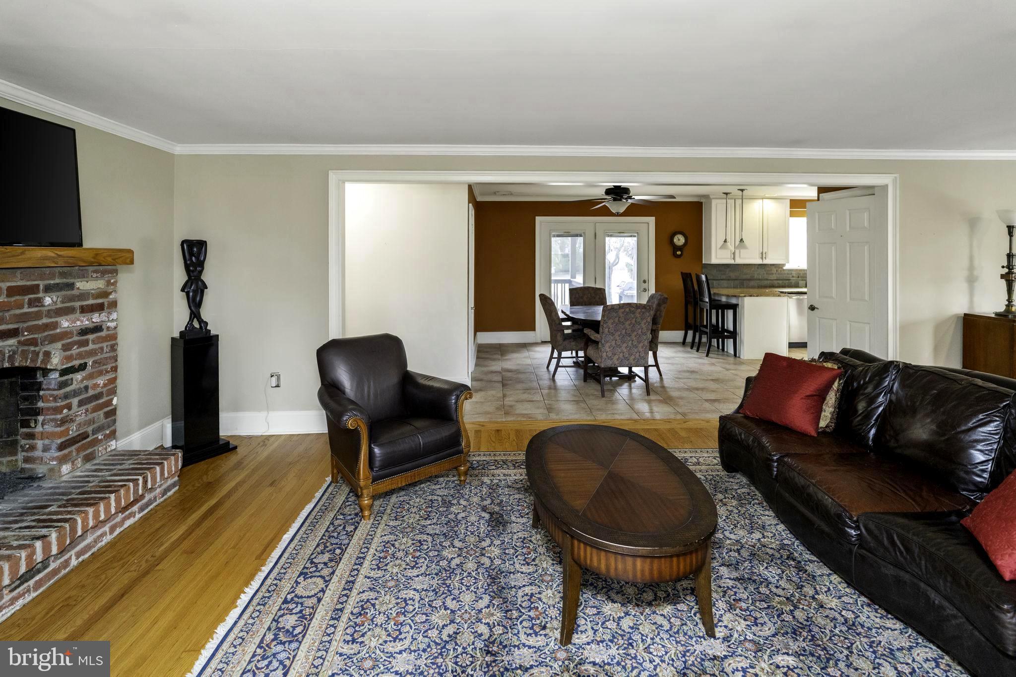 1714 BUTLER