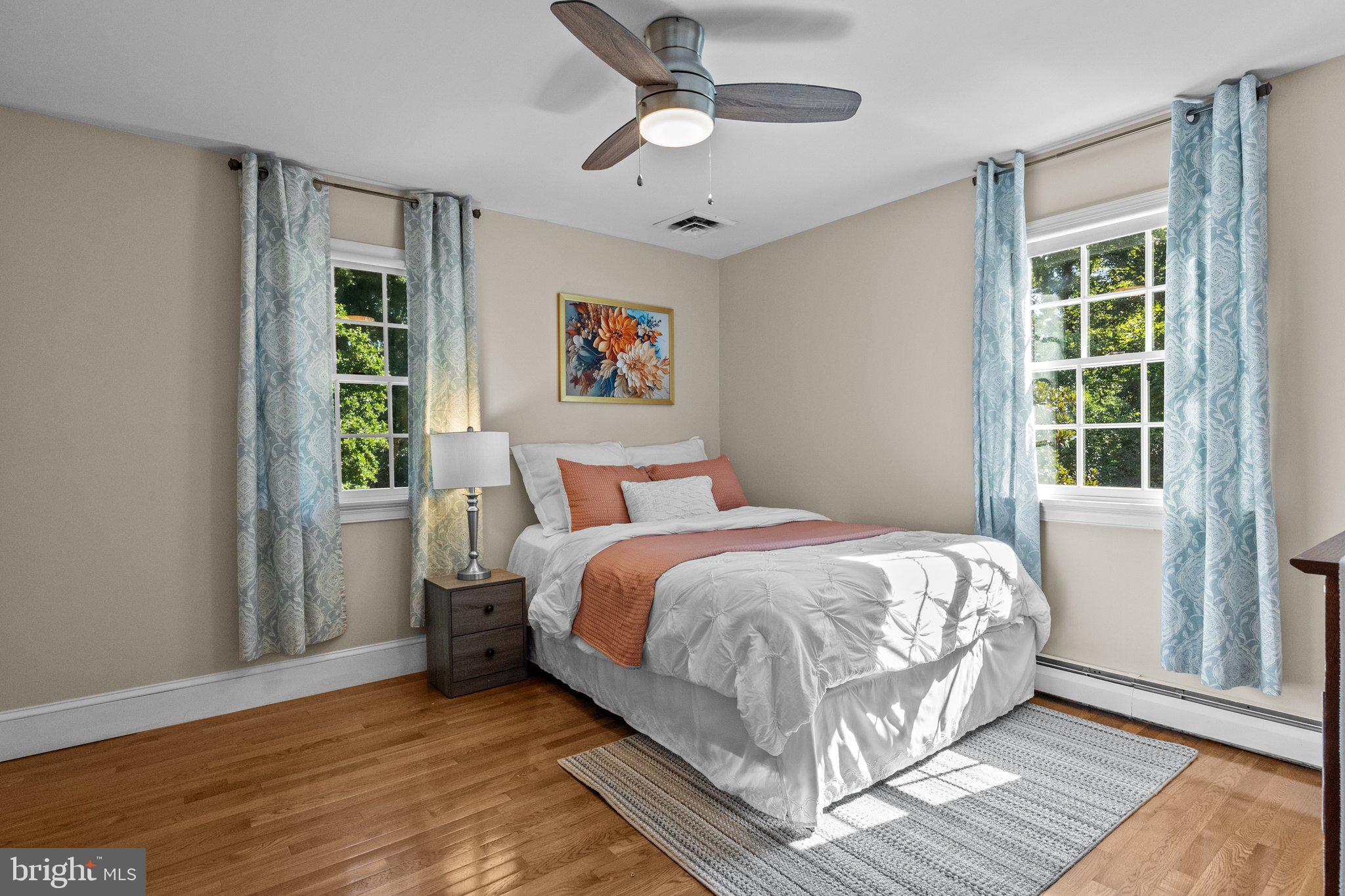 PEBBLE HILL - Residential