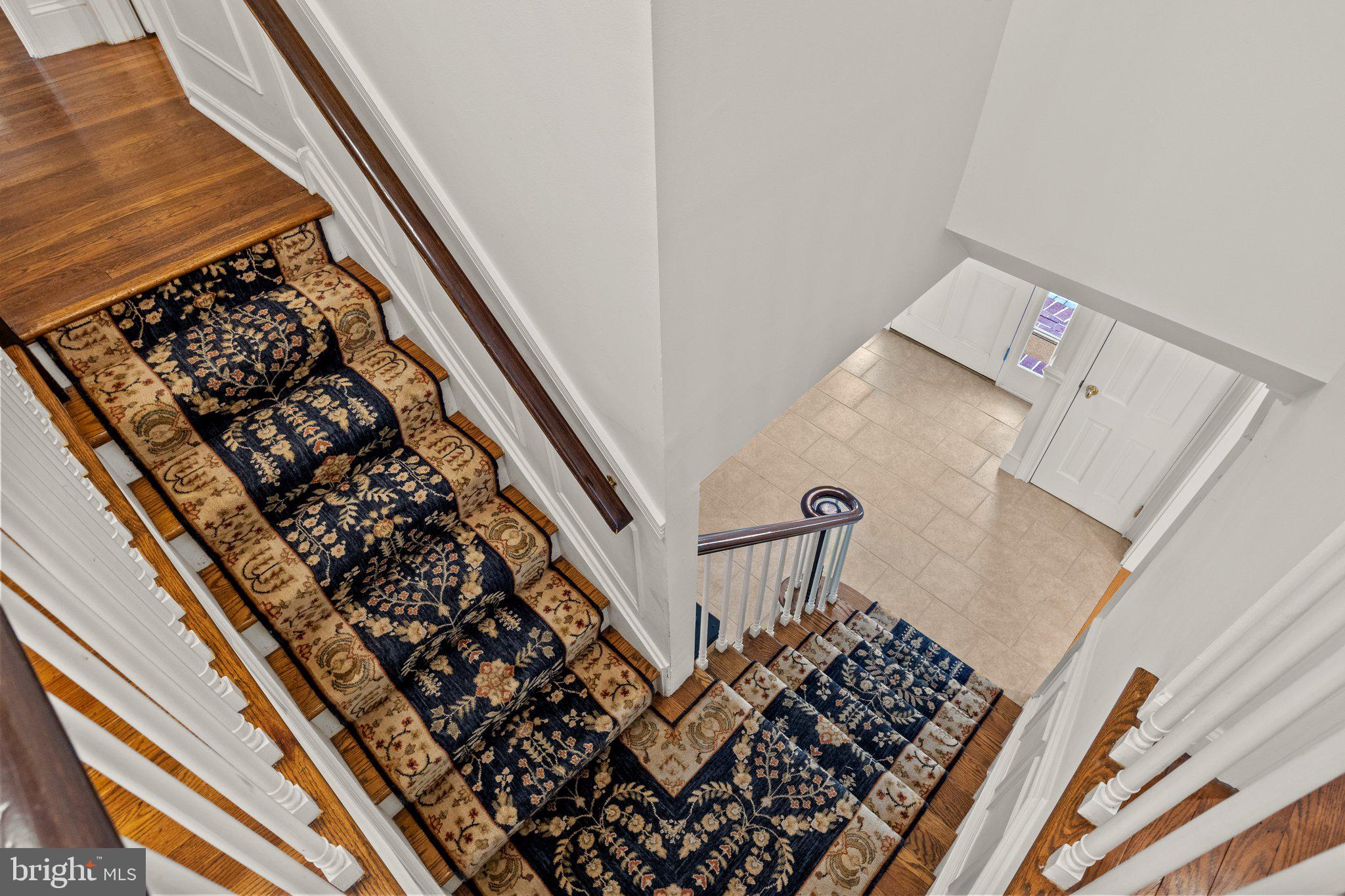 PEBBLE HILL - Residential