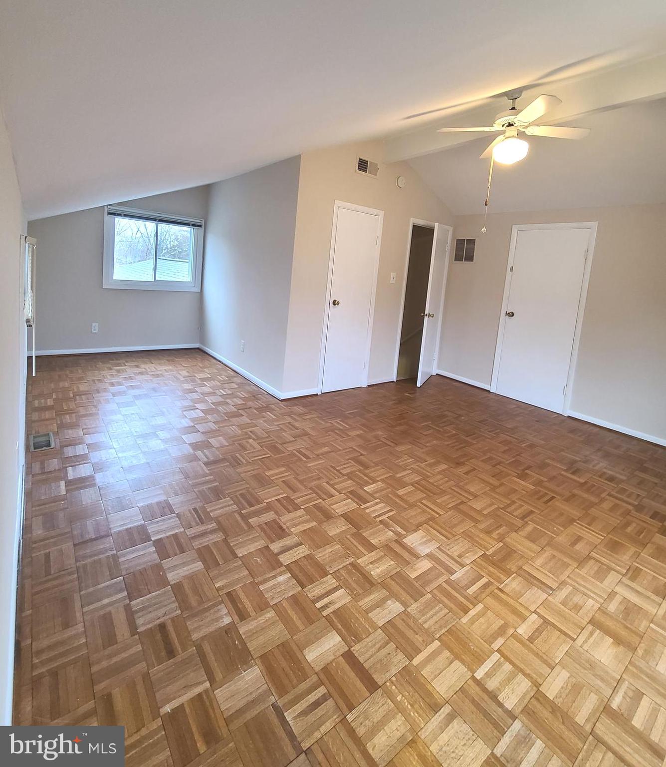 SUGARLAND RUN - Residential Lease