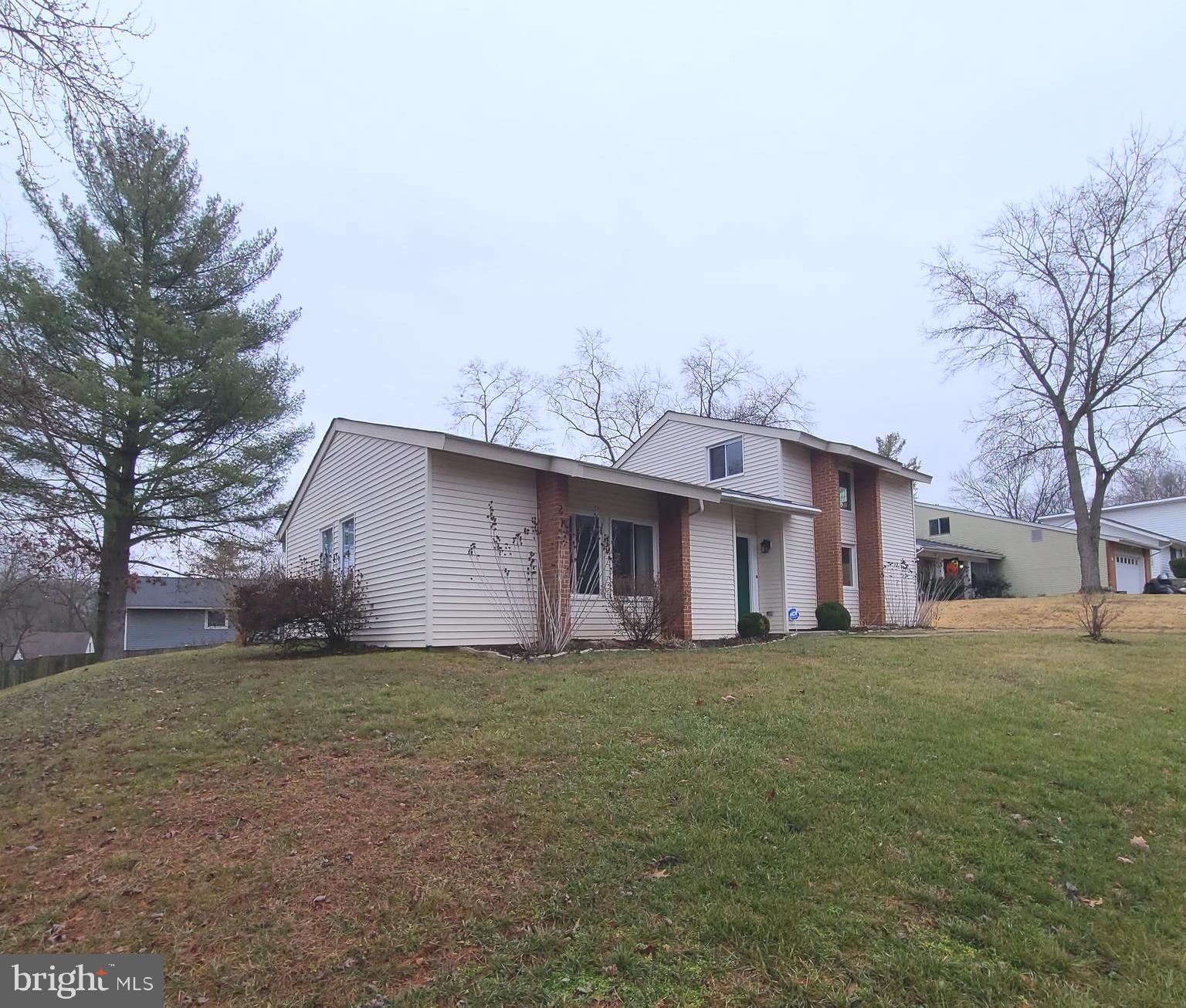 SUGARLAND RUN - Residential Lease