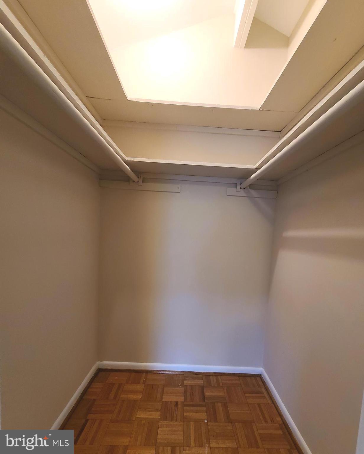 SUGARLAND RUN - Residential Lease