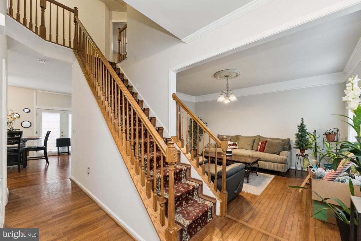 2440 STREAMVIEW DRIVE