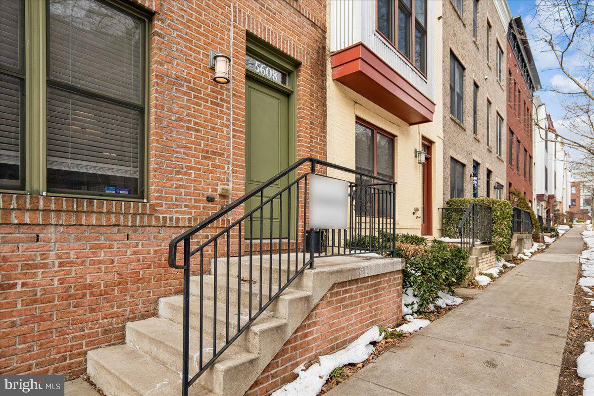 ARTS DISTRICT HYATTSVILLE - Residential