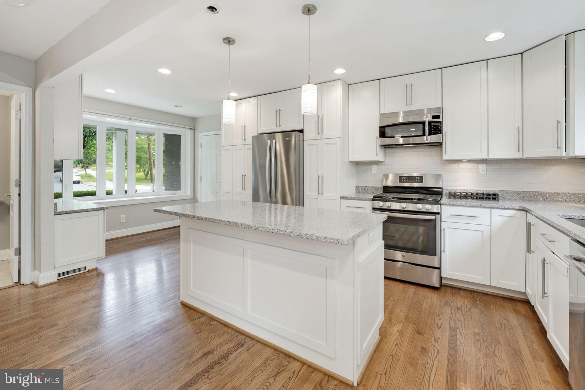 6811 LEMON ROAD