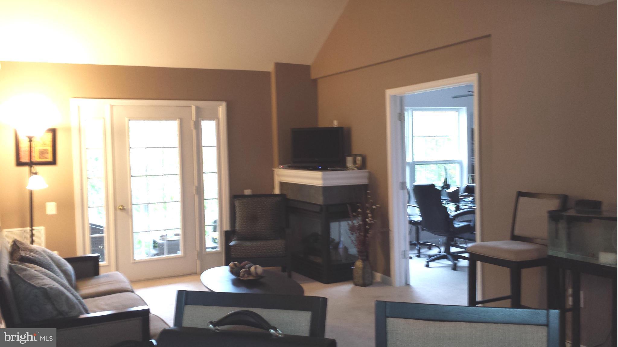 FOUNTAIN HILLS - Residential Lease